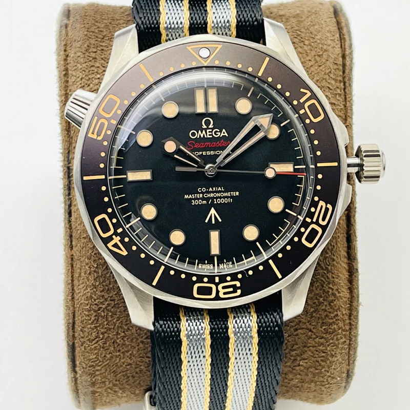 VS廠復刻歐米茄 Seamaster Diver 300 M 210.92.42.20.01.001 主圖片